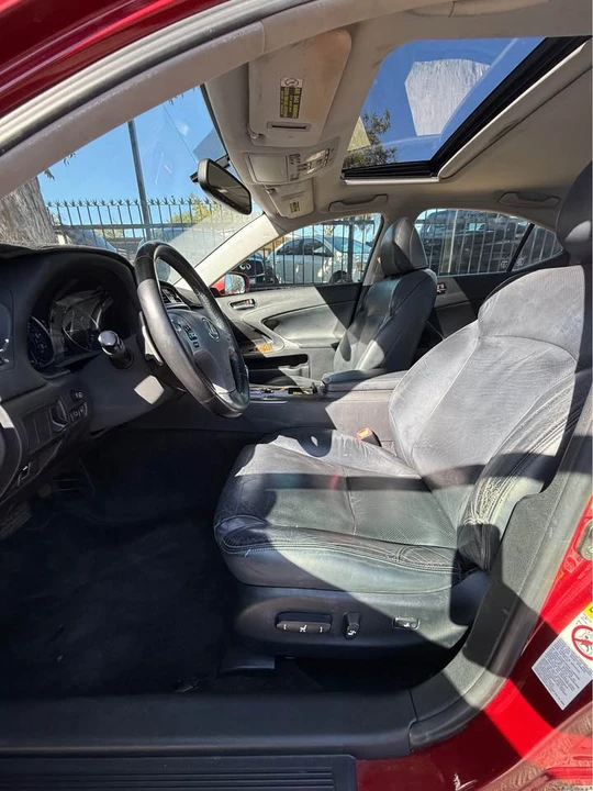 2011 Lexus IS 2nd Gen - Image 11 of 15