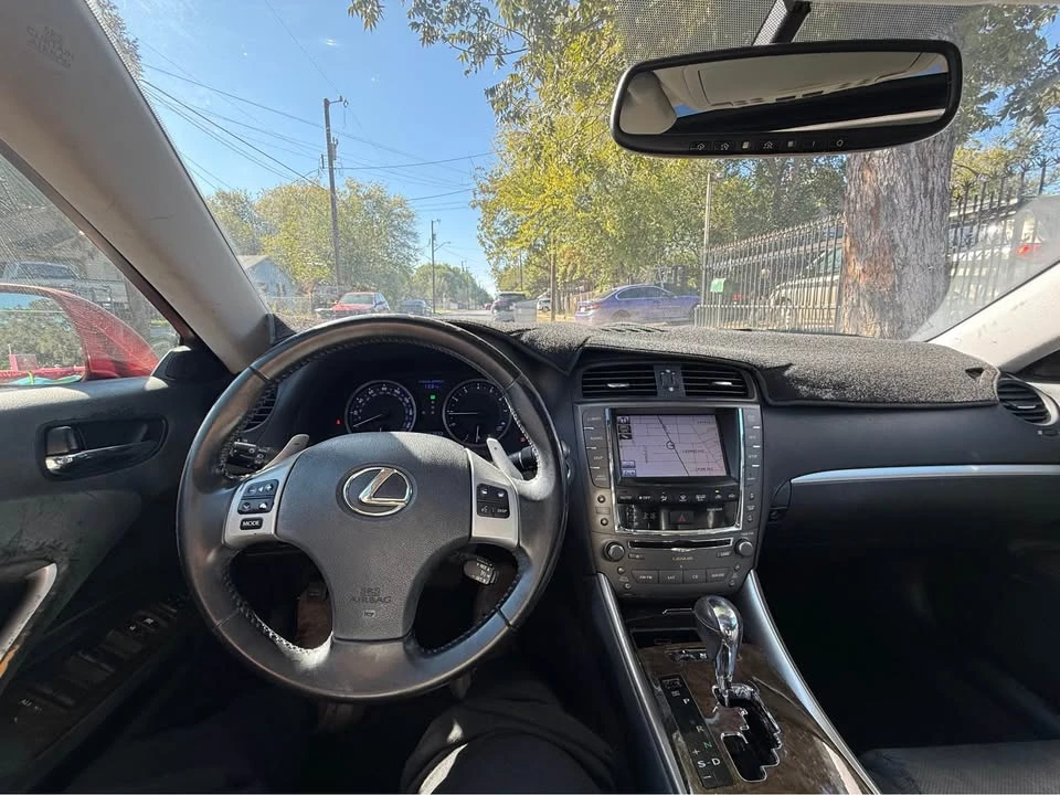 2011 Lexus IS 2nd Gen - Image 12 of 15