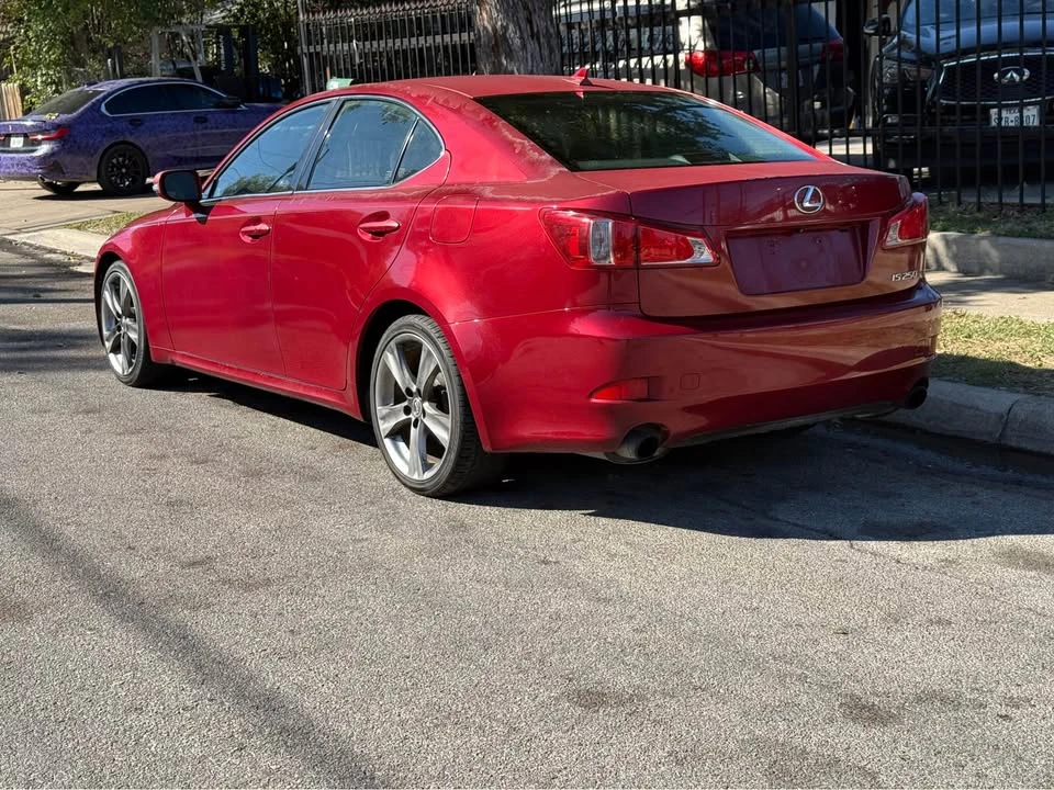 2011 Lexus IS 2nd Gen - Image 5 of 15