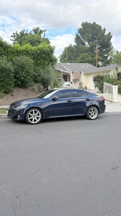 2011 Lexus IS 2nd Gen - Image 3 of 8