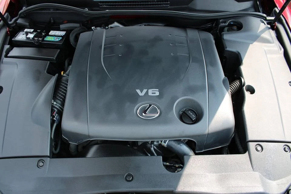 2011 Lexus IS 2nd Gen - Image 14 of 20