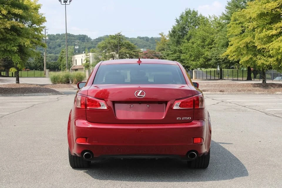 2011 Lexus IS 2nd Gen - Image 5 of 20
