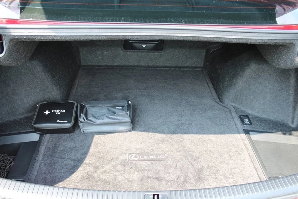 2011 Lexus IS 2nd Gen - Image 6 of 20
