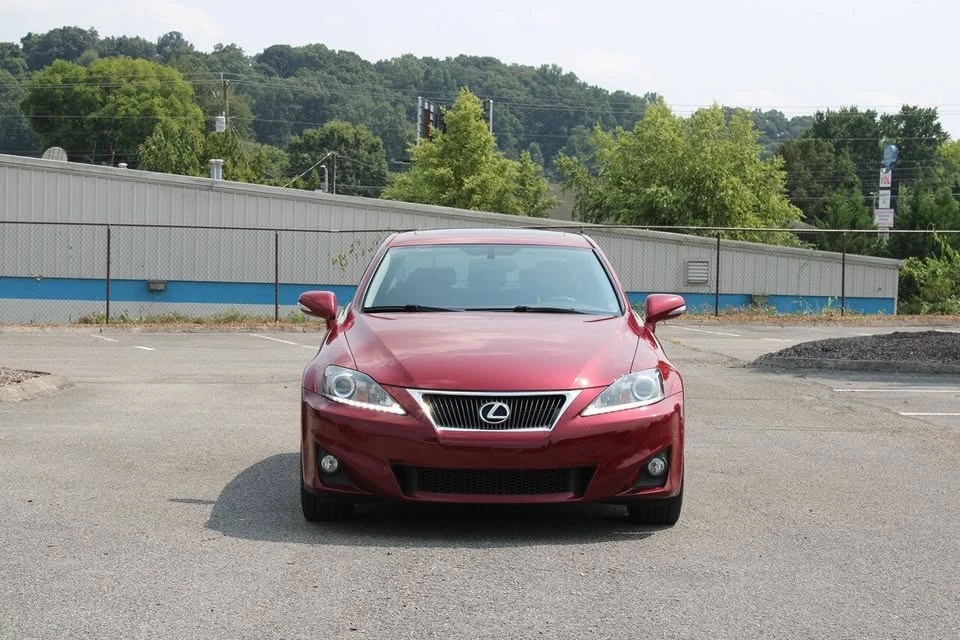 2011 Lexus IS 2nd Gen - Image 9 of 20