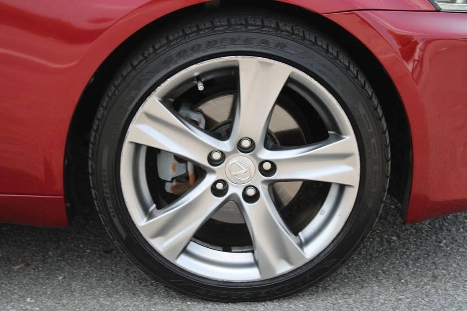 2011 Lexus IS 2nd Gen - Image 13 of 20