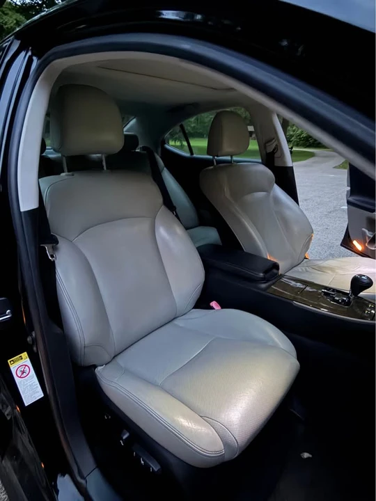 2011 Lexus IS 2nd Gen - Image 7 of 8