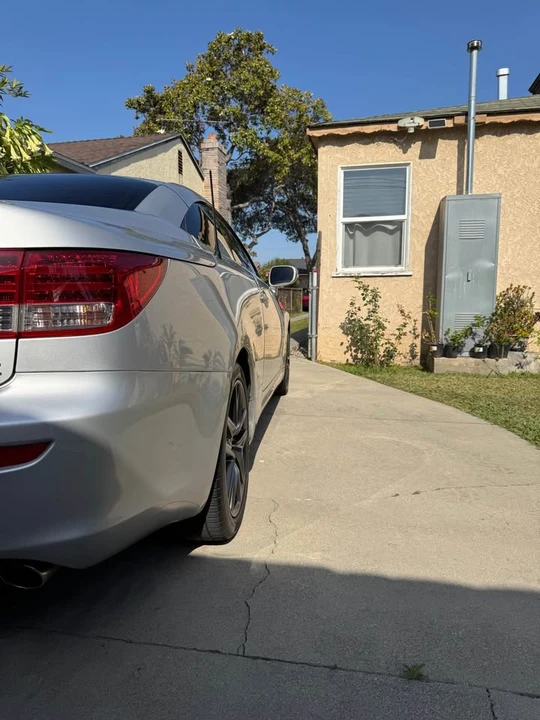 2011 Lexus IS 2nd Gen - Image 6 of 11