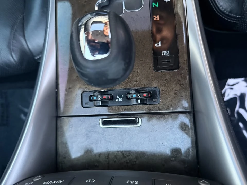2011 Lexus IS 2nd Gen - Image 15 of 18