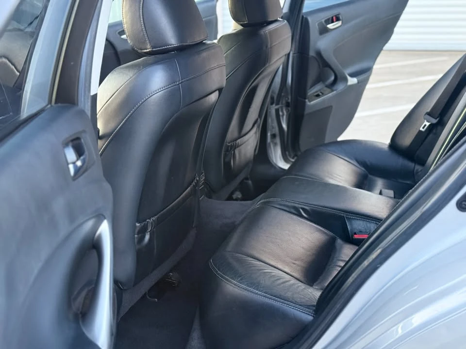 2011 Lexus IS 2nd Gen - Image 10 of 18