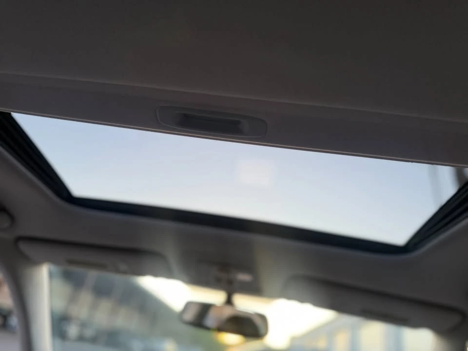 2011 Lexus IS 2nd Gen - Image 14 of 18