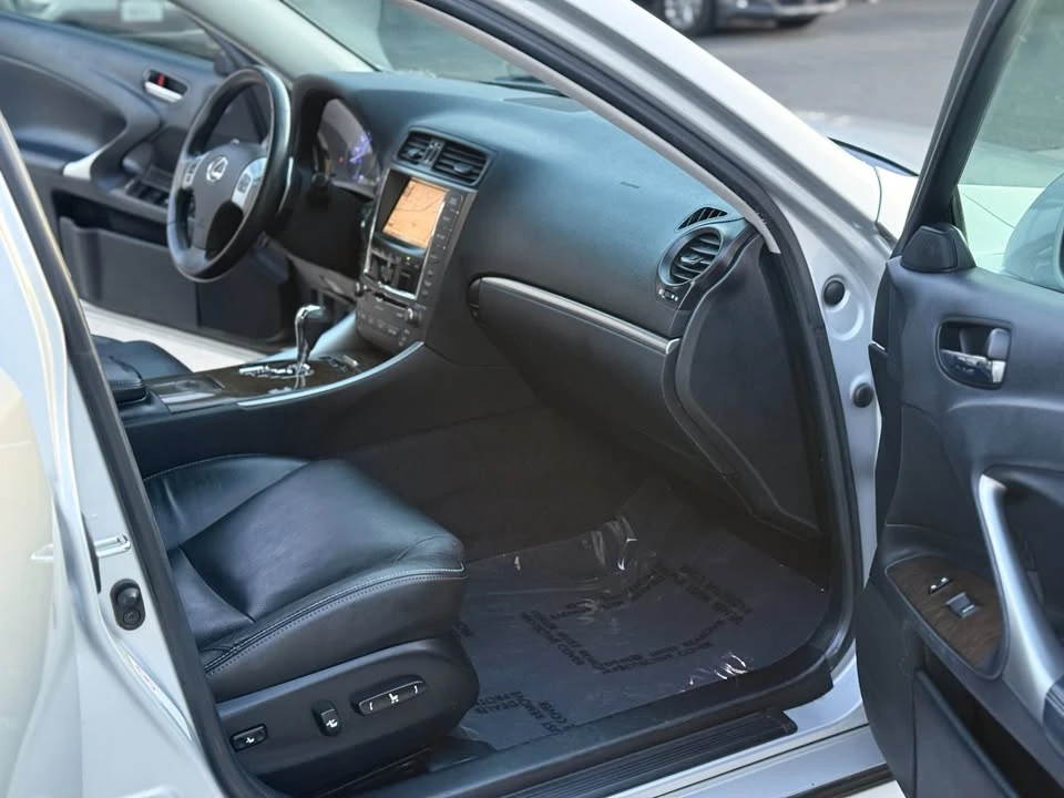 2011 Lexus IS 2nd Gen - Image 12 of 18