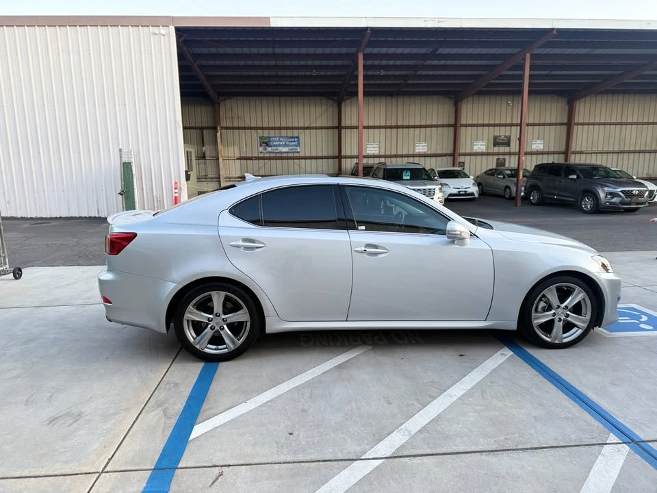 2011 Lexus IS 2nd Gen - Image 4 of 18