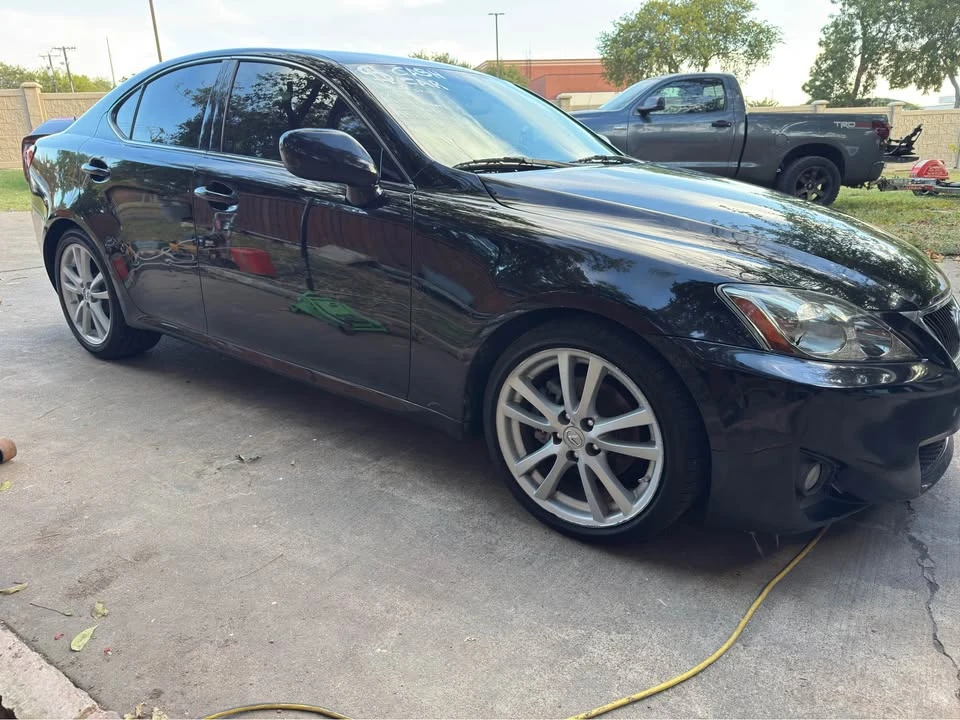 2011 Lexus IS 2nd Gen - Image 15 of 19