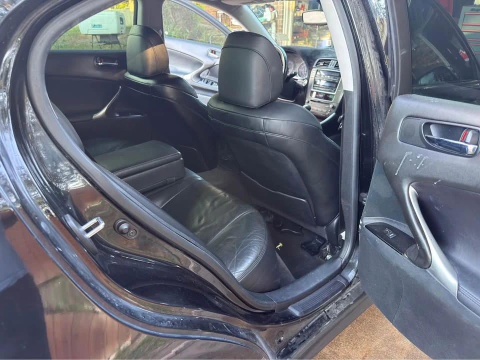 2011 Lexus IS 2nd Gen - Image 10 of 19