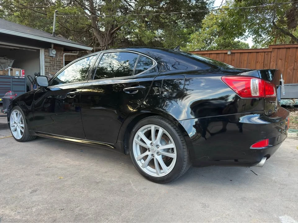 2011 Lexus IS 2nd Gen - Image 13 of 19