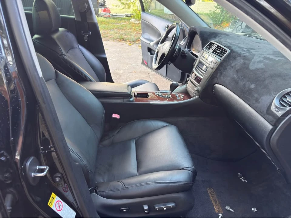 2011 Lexus IS 2nd Gen - Image 11 of 19