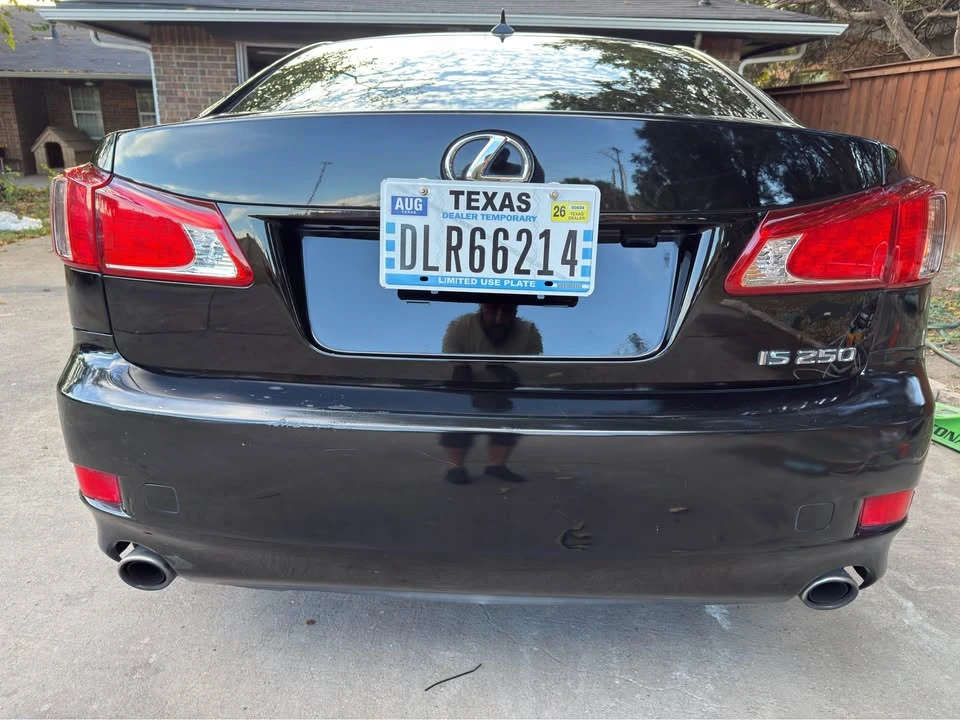 2011 Lexus IS 2nd Gen - Image 14 of 19