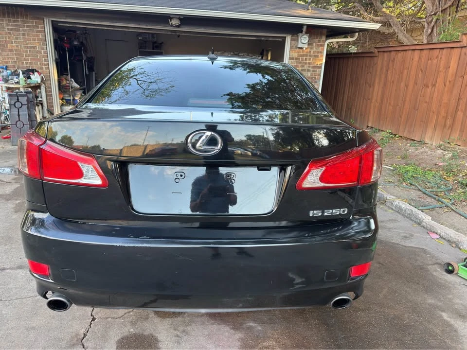 2011 Lexus IS 2nd Gen - Image 5 of 19