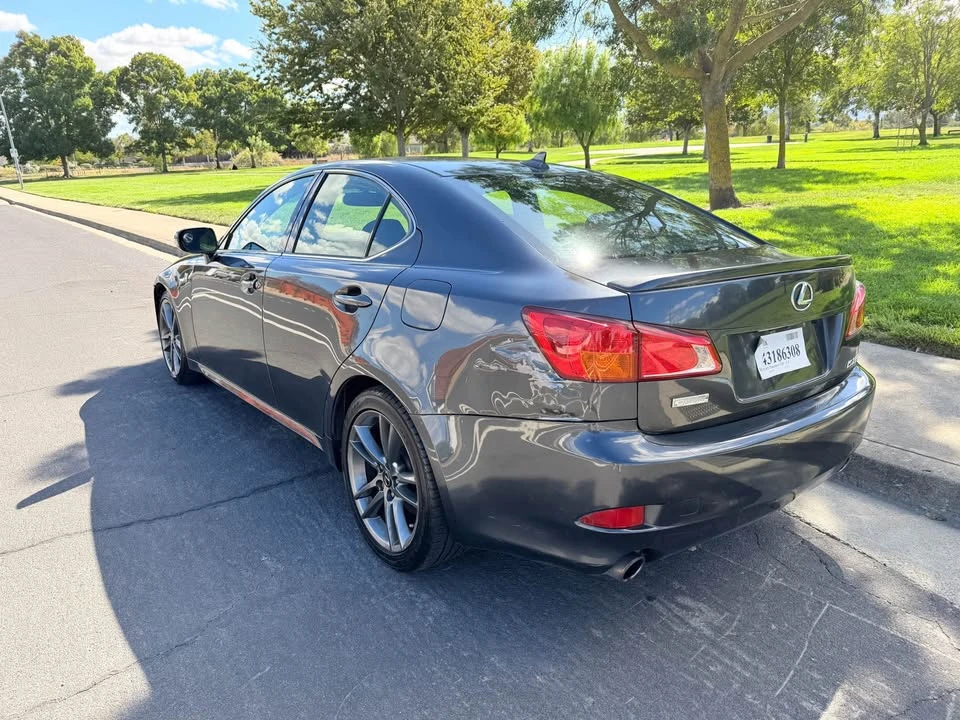 2011 Lexus IS 2nd Gen - Image 5 of 18