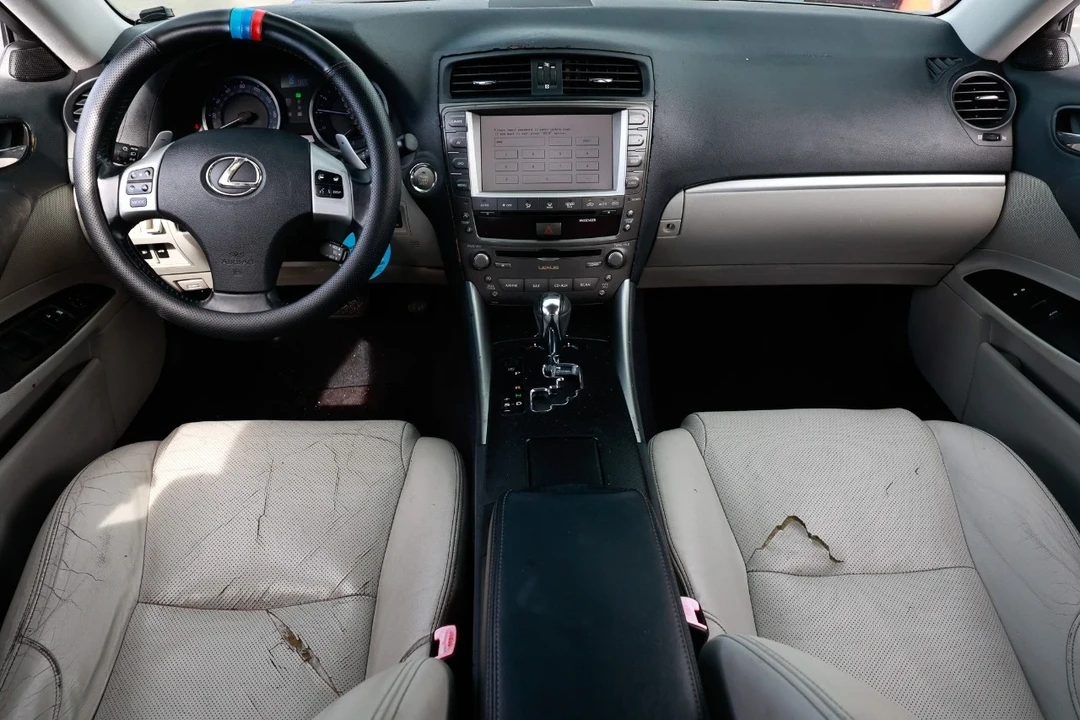 2011 Lexus IS 2nd Gen - Image 2 of 12