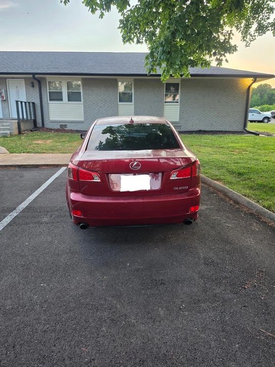 2011 Lexus IS 2nd Gen - Image 4 of 13