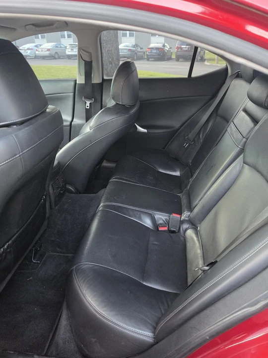 2011 Lexus IS 2nd Gen - Image 7 of 13