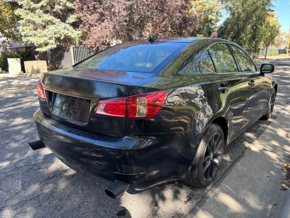 2011 Lexus IS 2nd Gen - Image 7 of 11