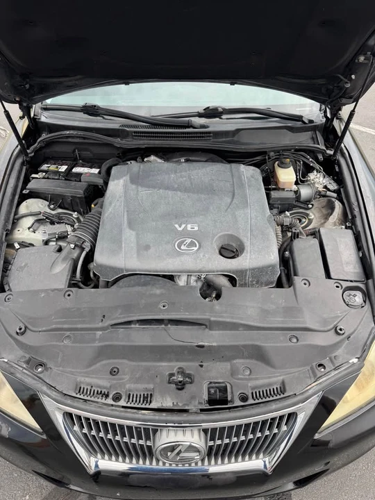 2011 Lexus IS 2nd Gen - Image 11 of 11