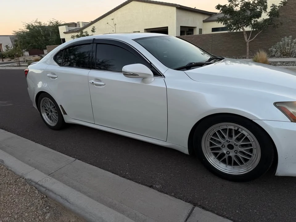 2011 Lexus IS 2nd Gen - Image 19 of 20