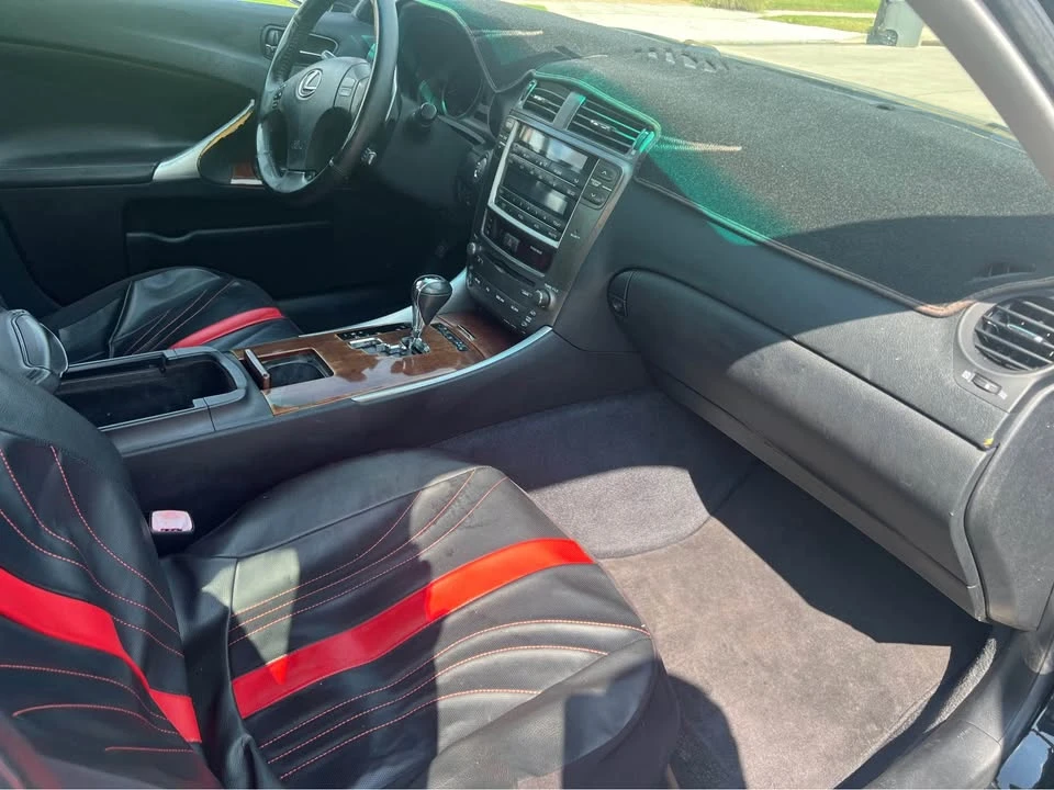 2011 Lexus IS 2nd Gen - Image 12 of 14