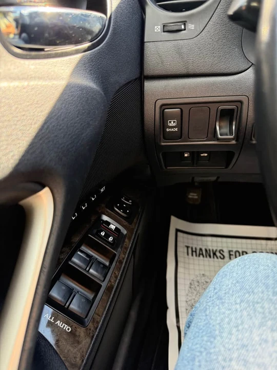 2011 Lexus IS 2nd Gen - Image 14 of 18