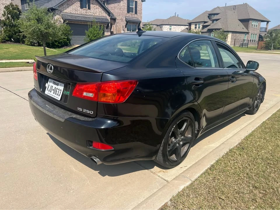 2011 Lexus IS 2nd Gen - Image 4 of 14
