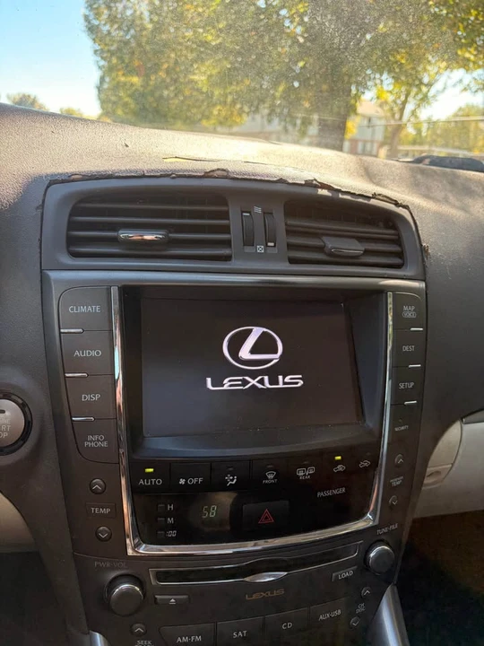 2011 Lexus IS 2nd Gen - Image 13 of 16