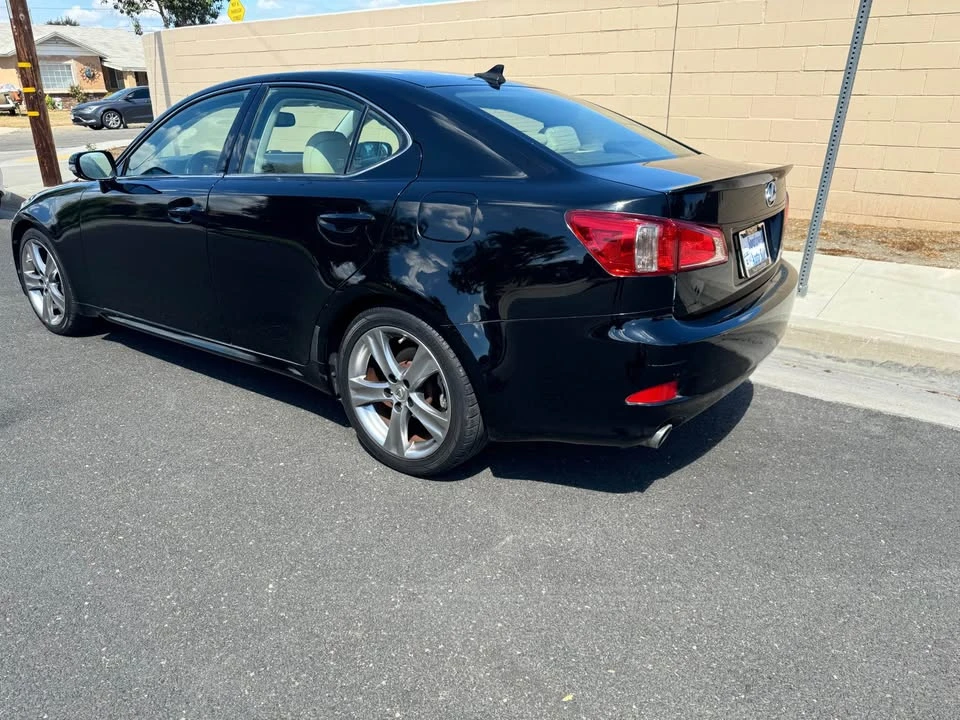 2011 Lexus IS 2nd Gen - Image 3 of 9