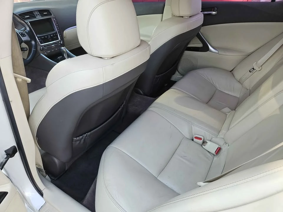 2011 Lexus IS 2nd Gen - Image 7 of 7
