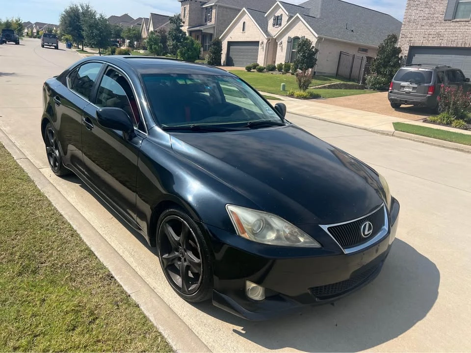 2011 Lexus IS 2nd Gen - Image 3 of 13