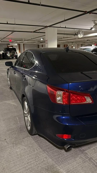 2011 Lexus IS 2nd Gen - Image 9 of 10