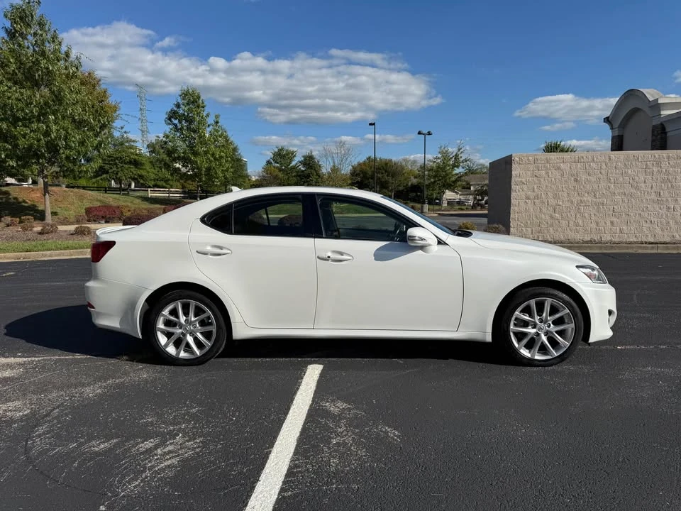 2011 Lexus IS 2nd Gen - Image 6 of 18