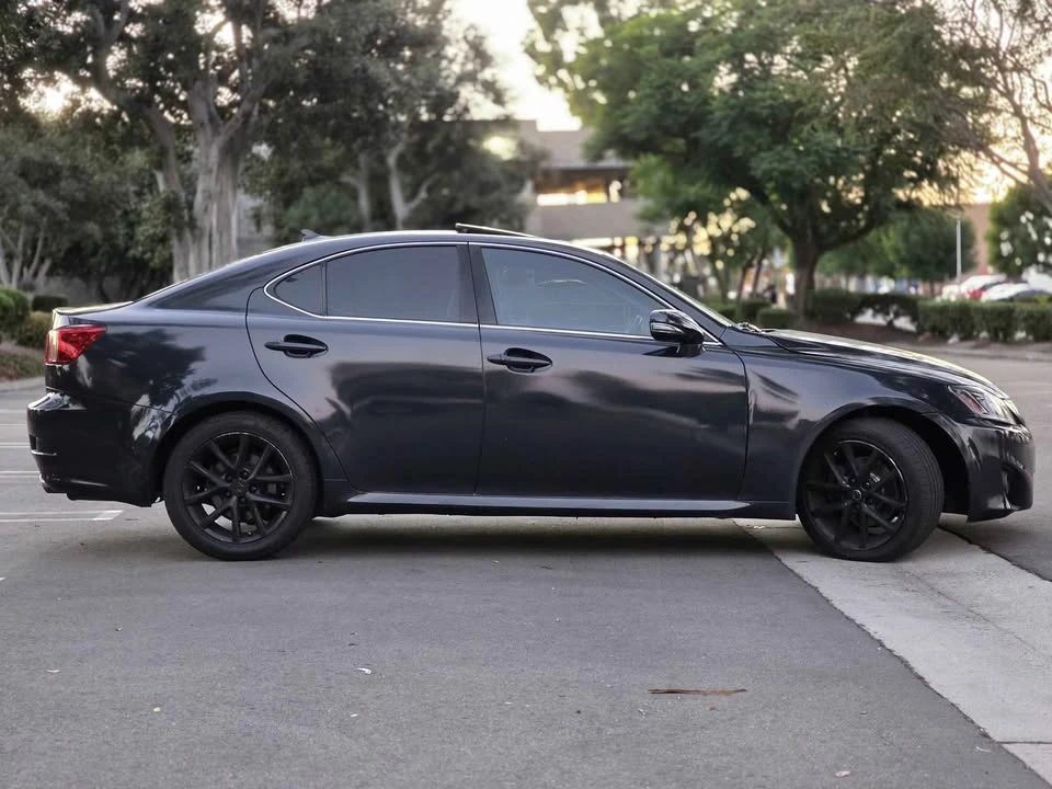 2011 Lexus IS 2nd Gen - Image 12 of 17