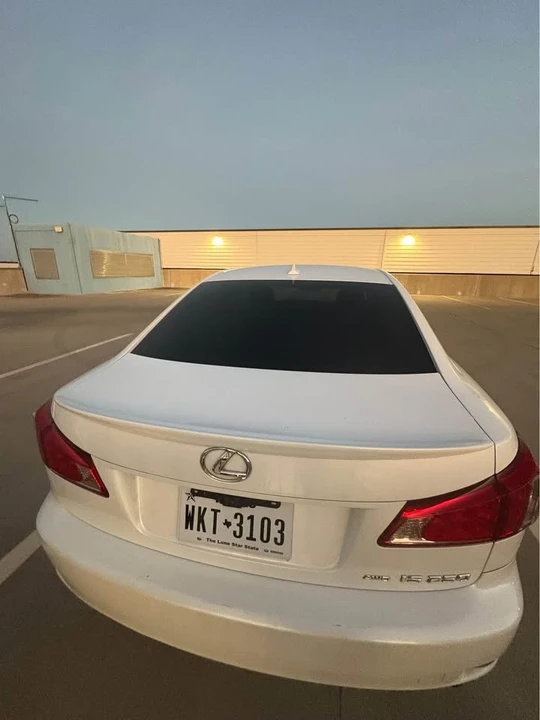 2011 Lexus IS 2nd Gen - Image 6 of 20