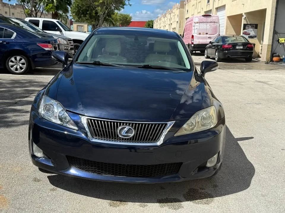 2011 Lexus IS 2nd Gen - Image 2 of 7