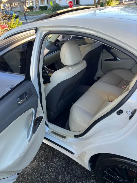 2011 Lexus IS 2nd Gen - Image 12 of 20