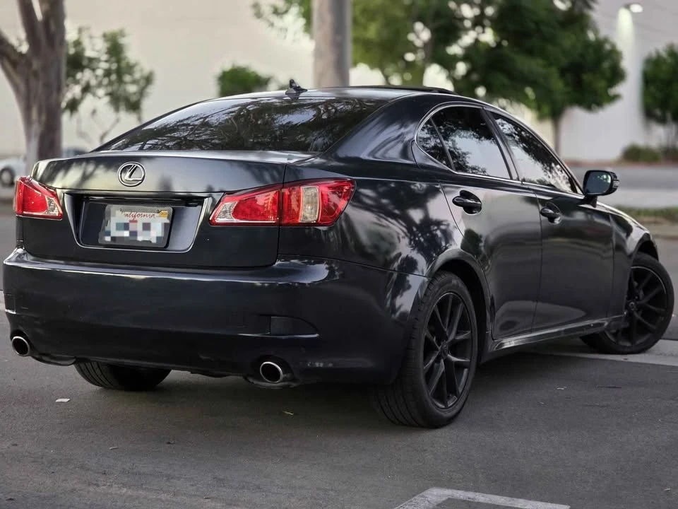 2011 Lexus IS 2nd Gen - Image 11 of 17