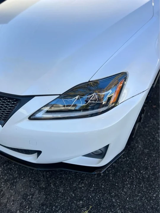 2011 Lexus IS 2nd Gen - Image 14 of 20