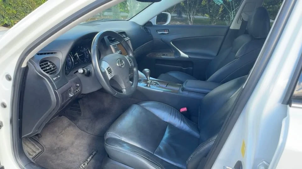 2011 Lexus IS 2nd Gen - Image 11 of 11