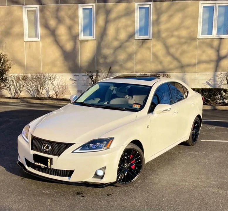 2011 Lexus IS 2nd Gen - Image 19 of 20