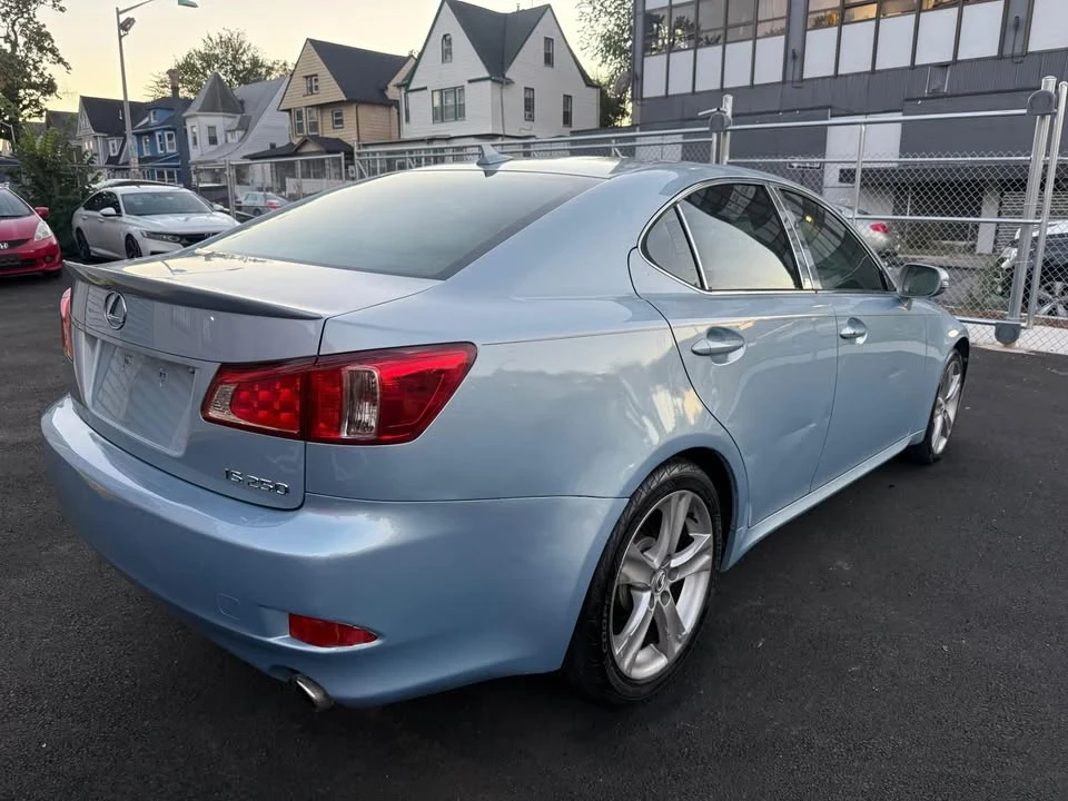 2011 Lexus IS 2nd Gen - Image 11 of 14