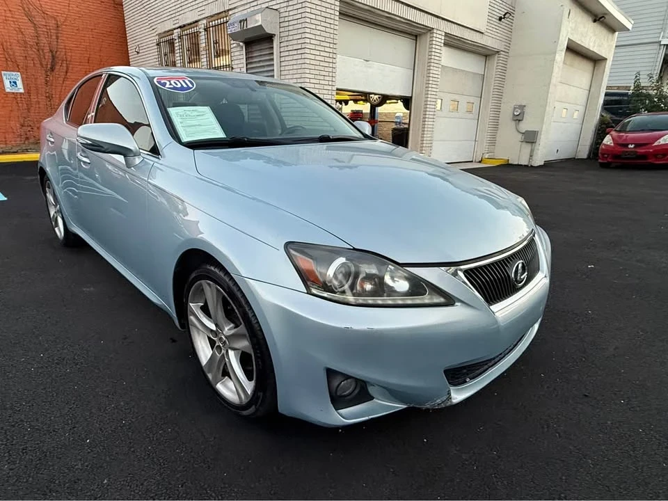 2011 Lexus IS 2nd Gen - Image 5 of 14