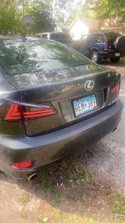 2011 Lexus IS 2nd Gen - Image 5 of 11