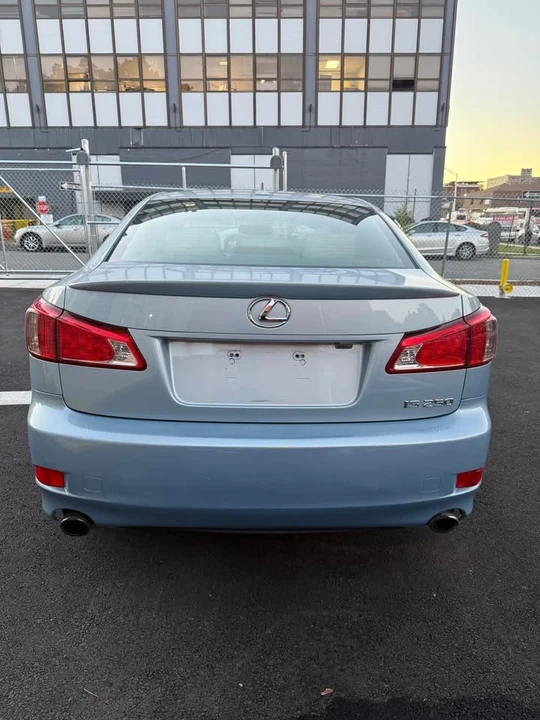 2011 Lexus IS 2nd Gen - Image 4 of 14